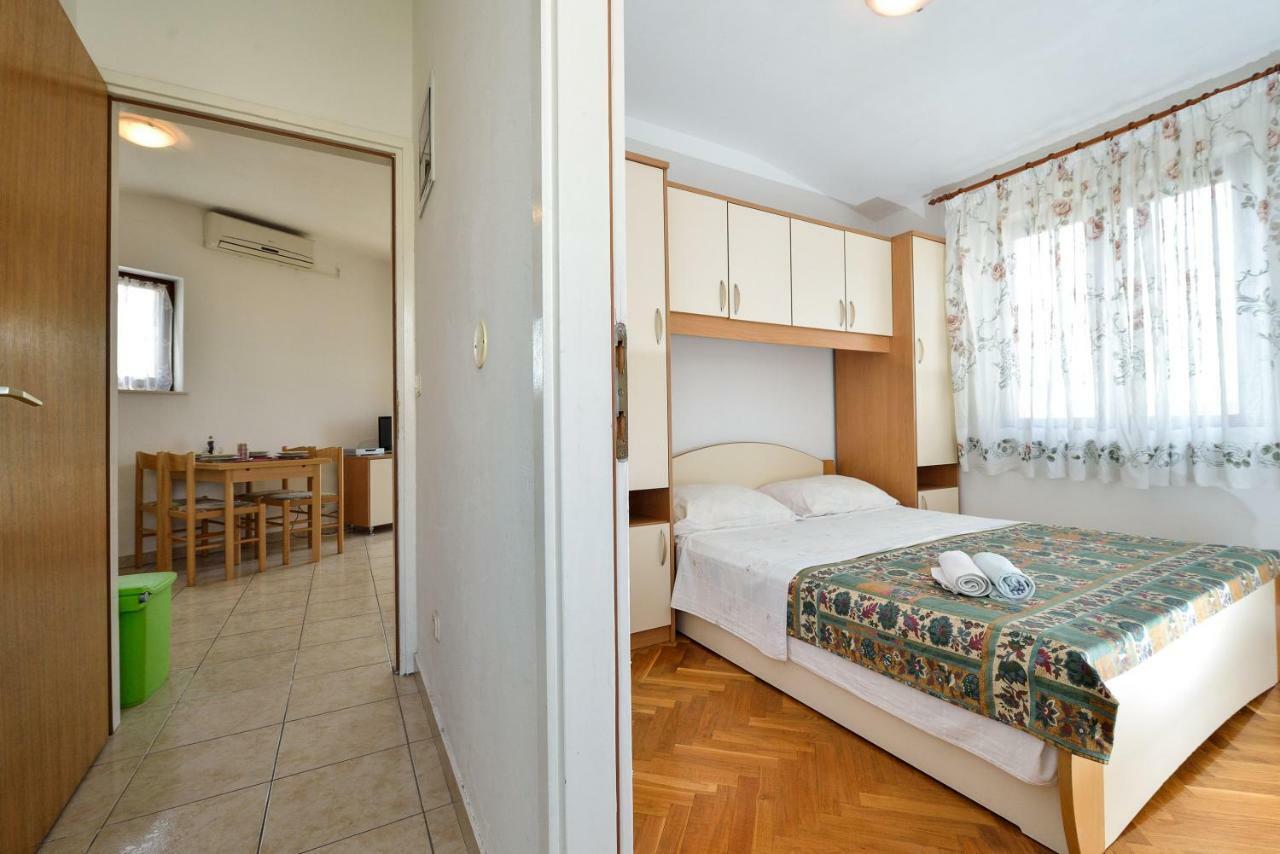 Apartments Ana Petrčane Kültér fotó