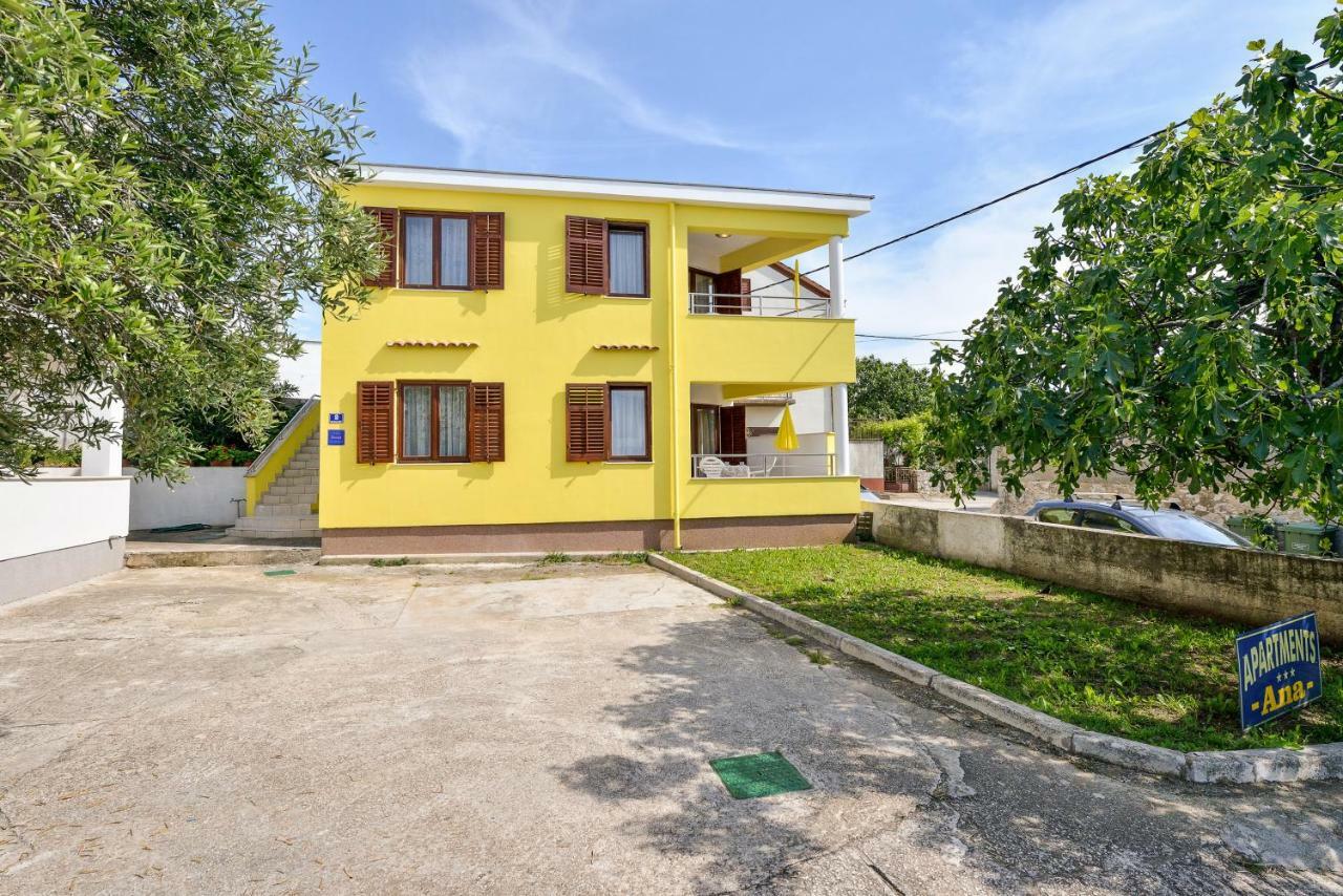 Apartments Ana Petrčane Kültér fotó